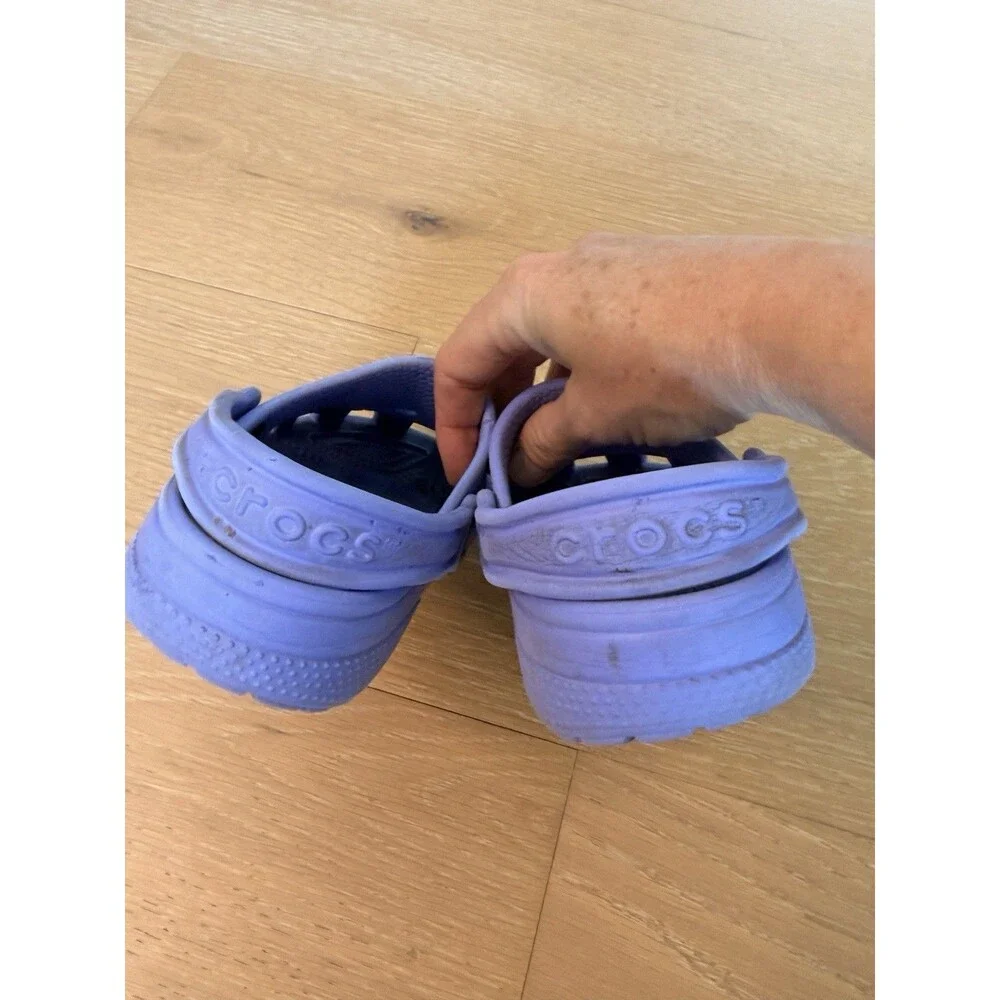 Crocs Girls Child Clog Sandals w/ Jibbitz Kids Size 1 Youth Light Purple